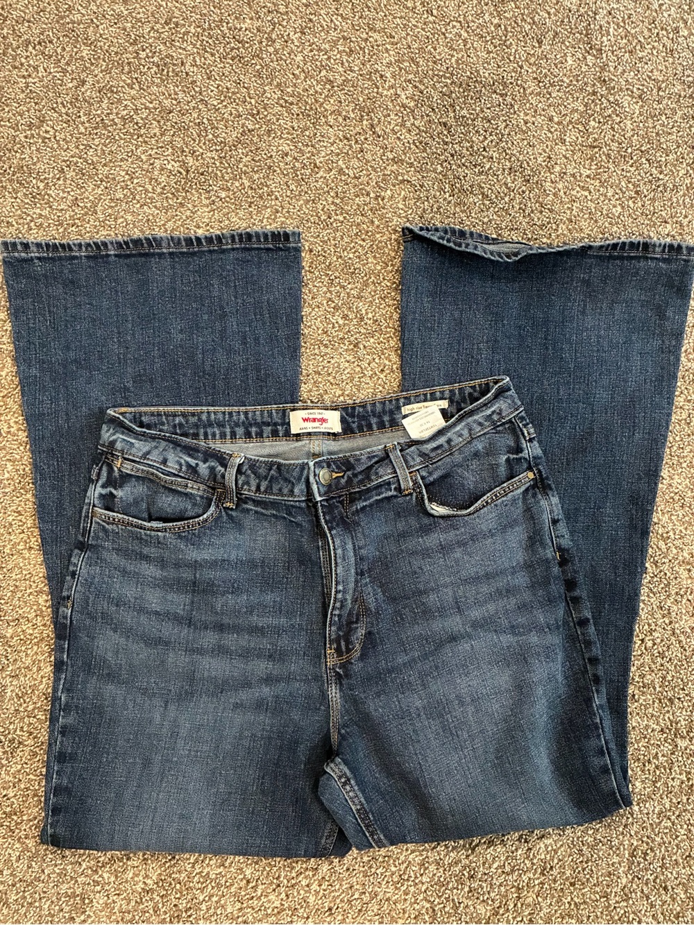 Wrangler Women’s Bootcut Dark Blue Jeans